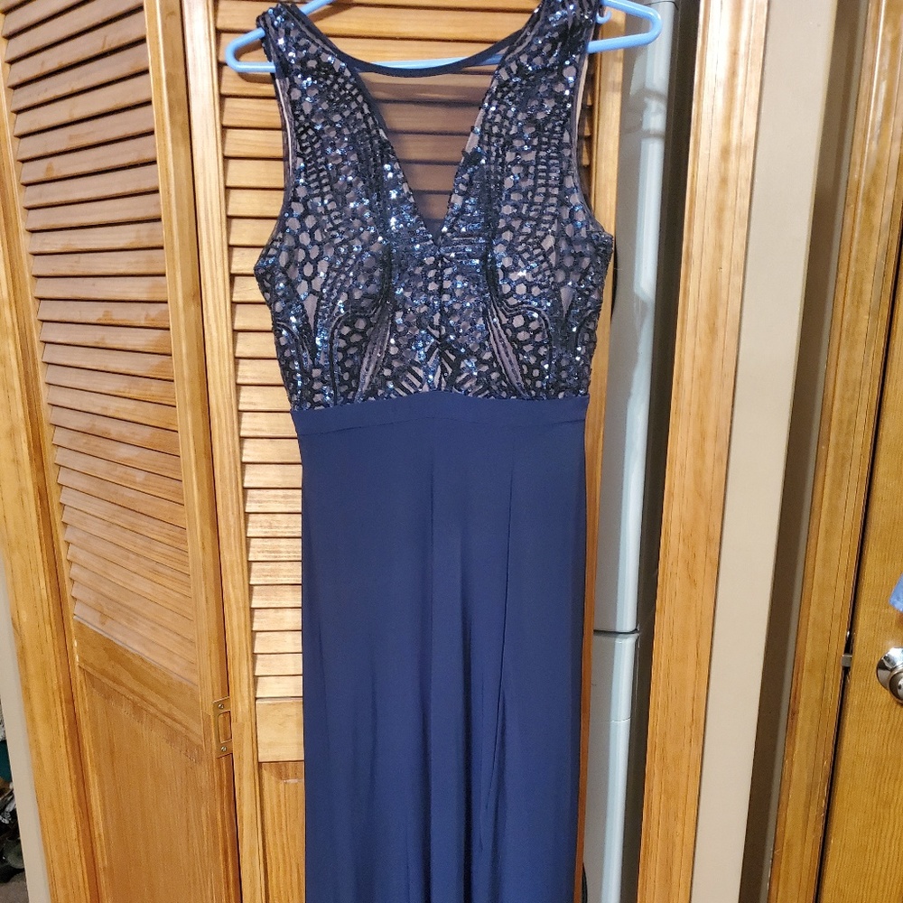 Great dress for evening, Party or wedding guest